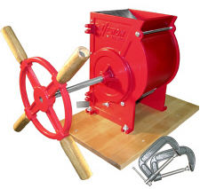 Weston Apple and Fruit Crusher
